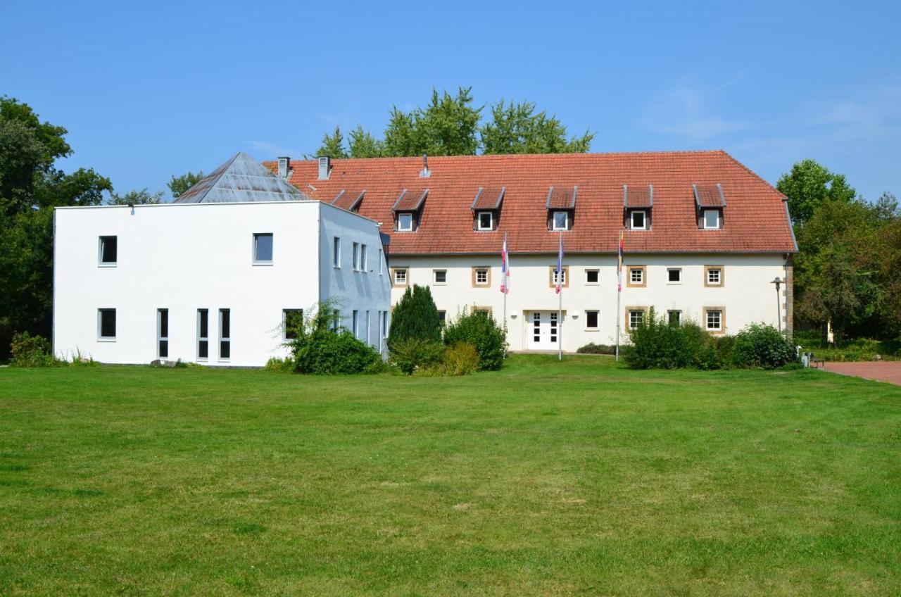 Wohlfuehlhotel Im Schlosspark - Self Checkin Willebadessen Exteriör bild